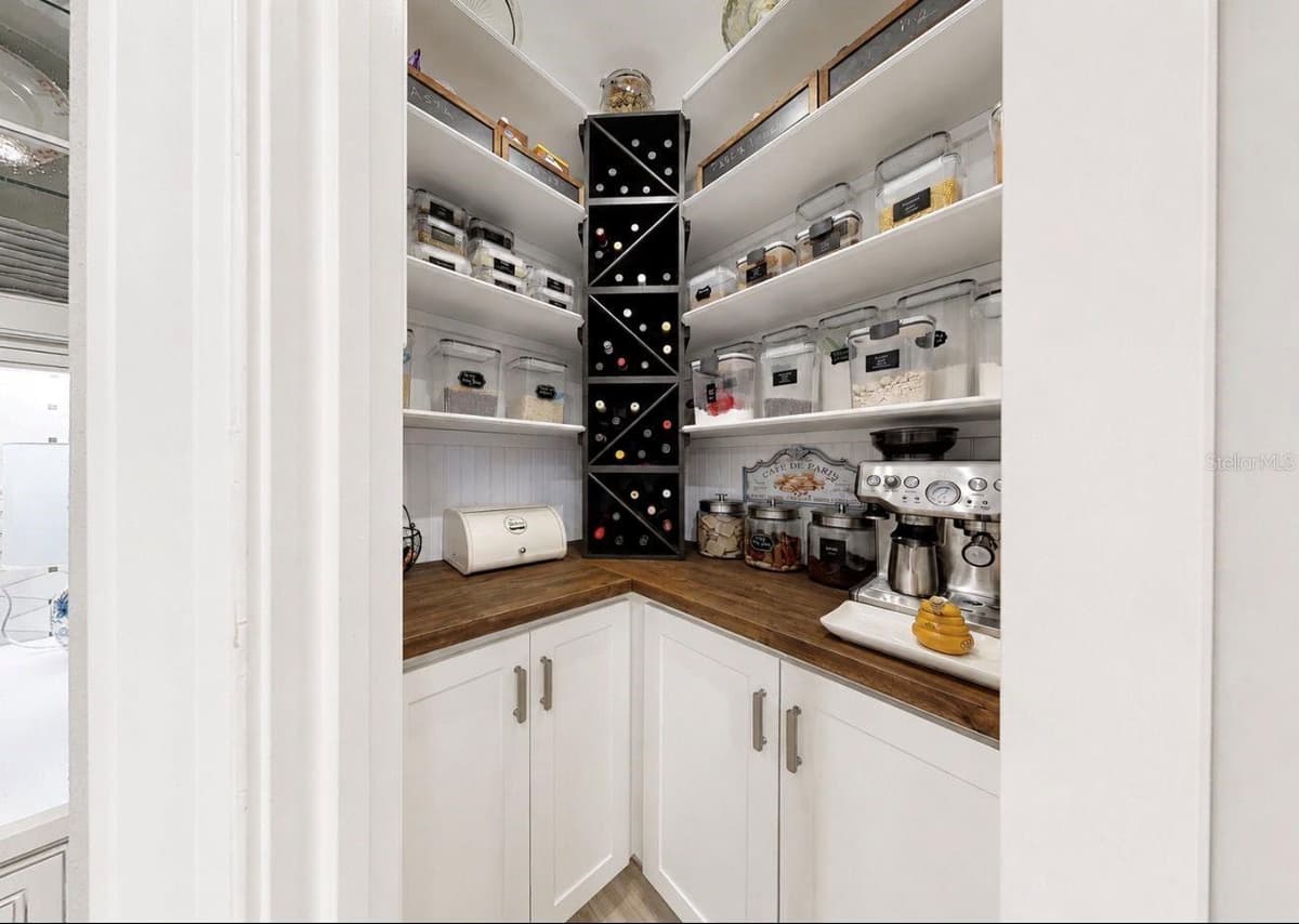 10505 WICKER PARK PLACE — photo 18 of 89