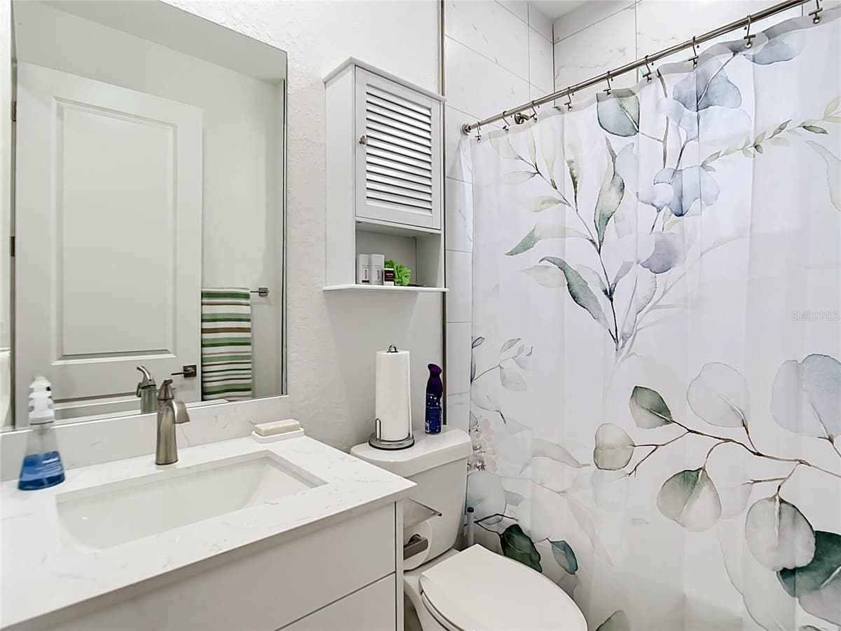 4586 MAURBACH TERRACE — photo 19 of 31