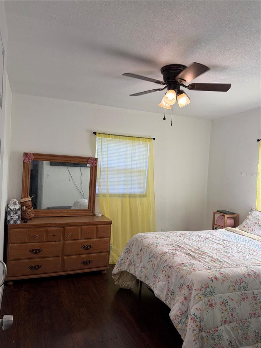 908 SOLANDRA DRIVE — photo 7 of 16