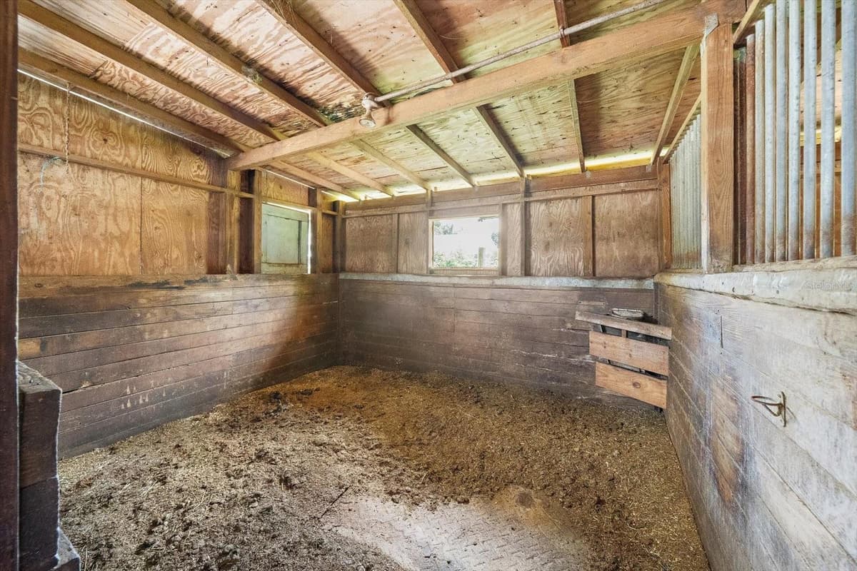 6709 PROCTOR ROAD — photo 48 of 58