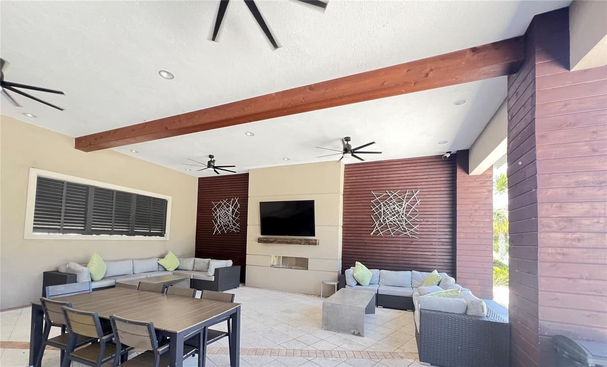 17391 SAW PALMETTO AVENUE — photo 16 of 24