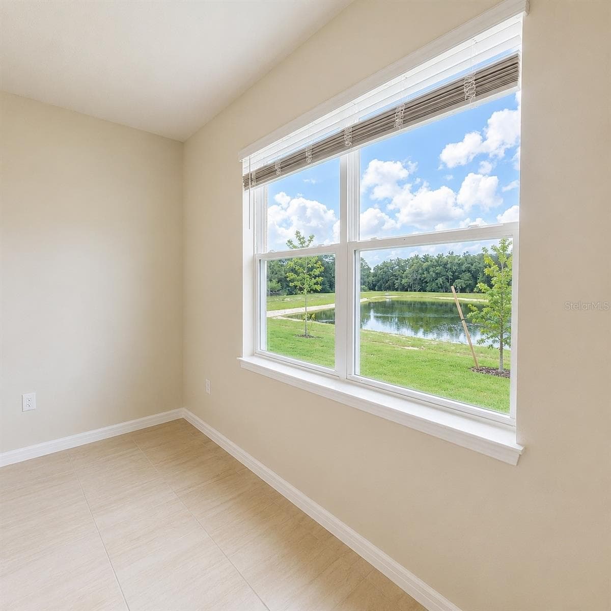 17391 SAW PALMETTO AVENUE — photo 12 of 24