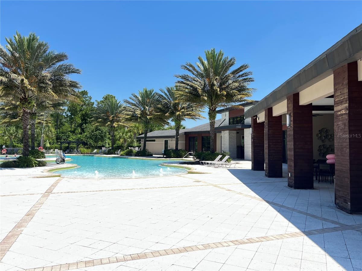 17391 SAW PALMETTO AVENUE — photo 19 of 24