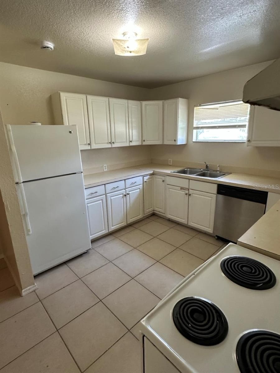 3613 CHELSEA STREET — photo 38 of 51