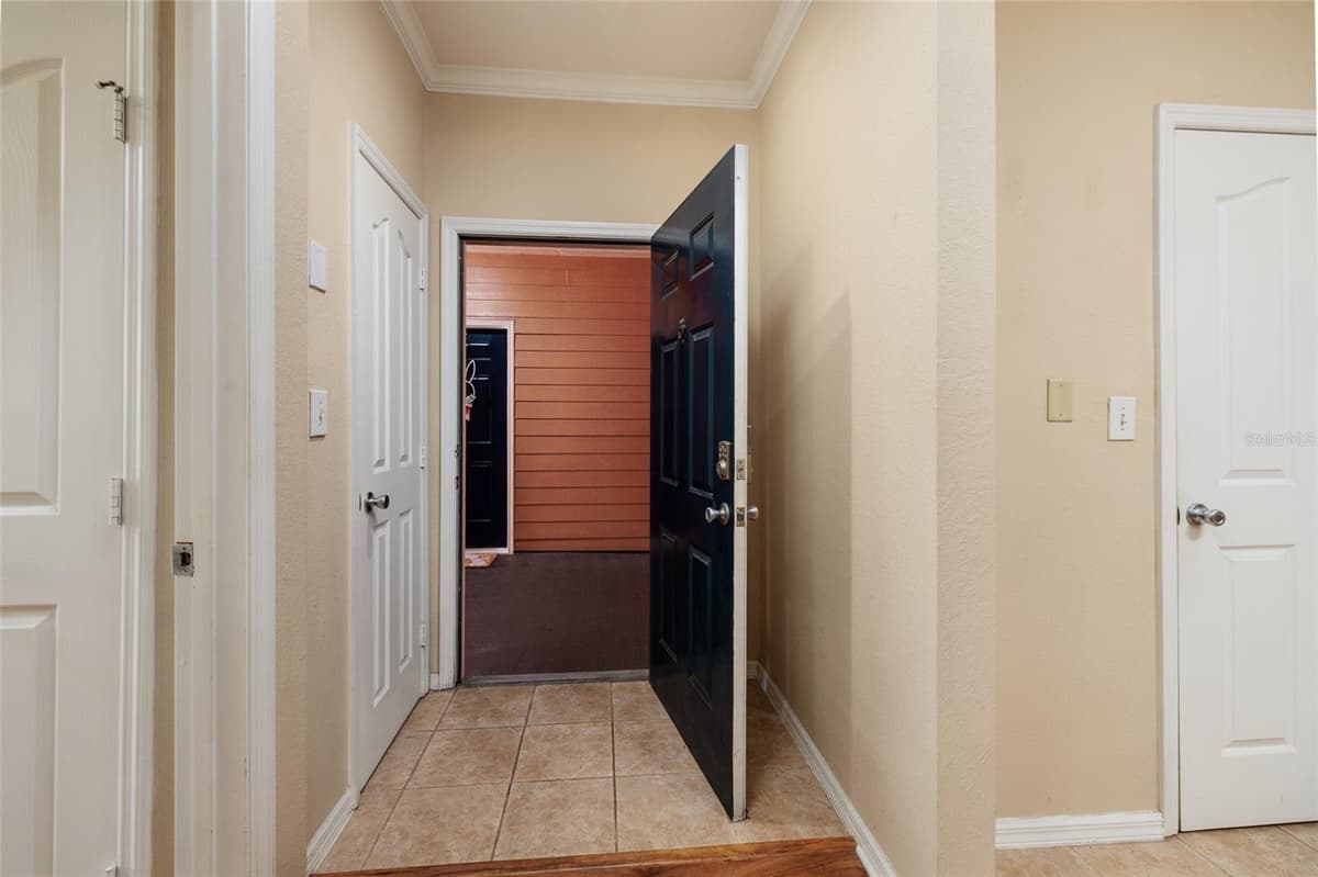 5000 CULBREATH KEY WAY — photo 9 of 66