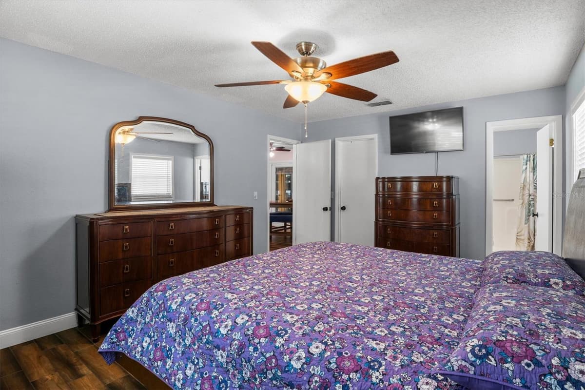 7229 ASHLAND DRIVE — photo 14 of 32