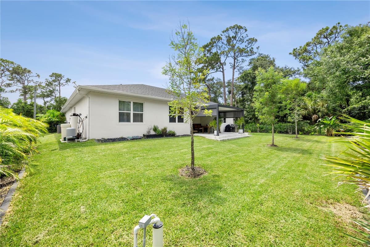 4916 HADER ROAD — photo 31 of 40