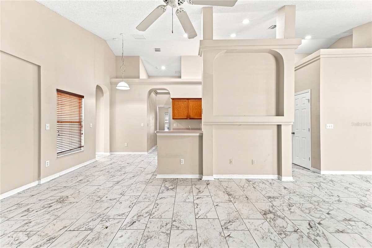 2155 KAYLAS COURT — photo 6 of 41