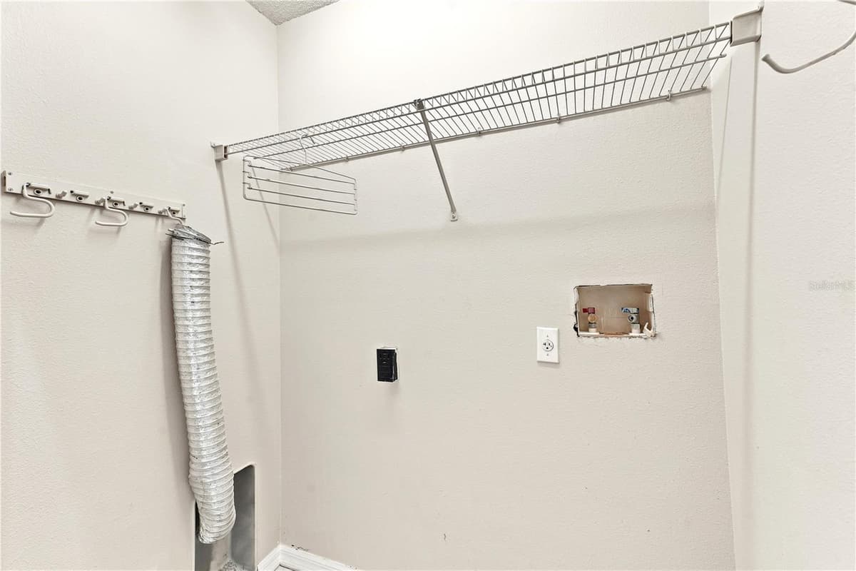 2155 KAYLAS COURT — photo 27 of 41
