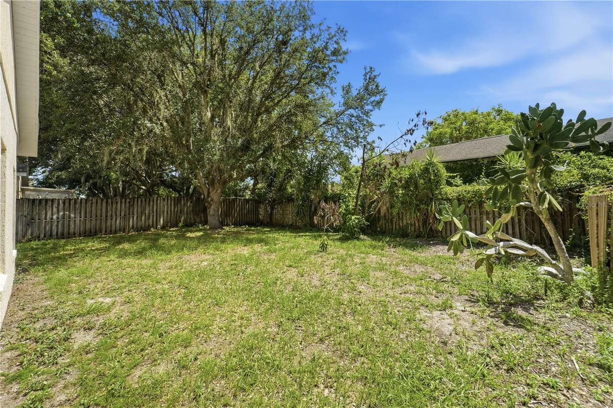 2155 KAYLAS COURT — photo 34 of 41