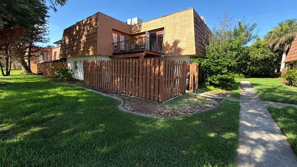 120 MOONSTONE COURT — photo 1 of 16