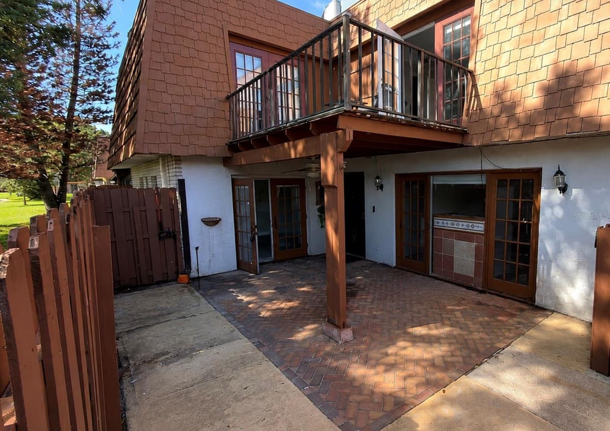 120 MOONSTONE COURT — photo 16 of 16