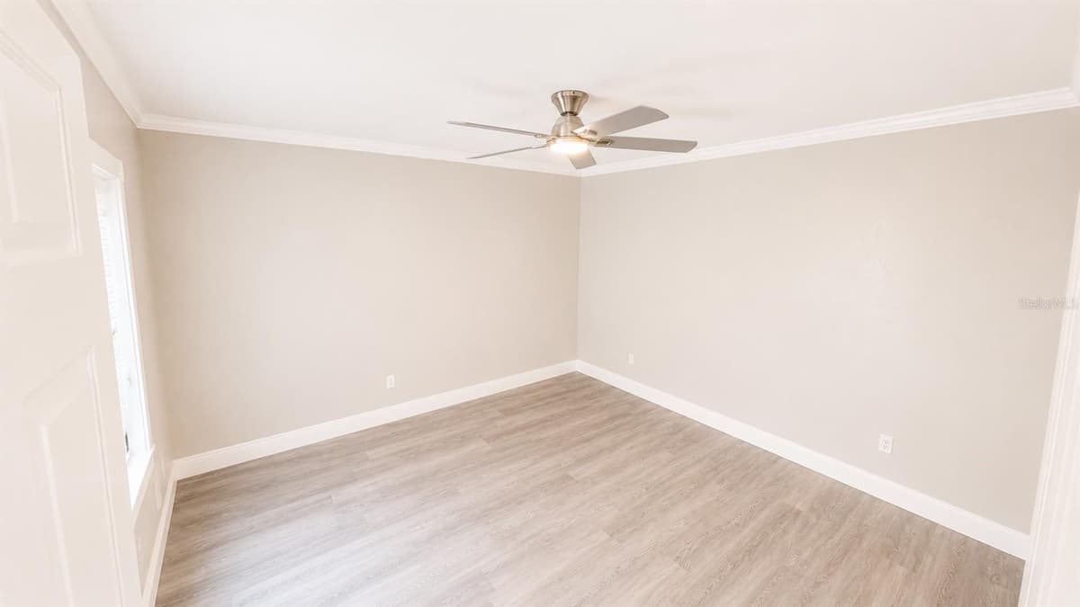 120 MOONSTONE COURT — photo 12 of 16