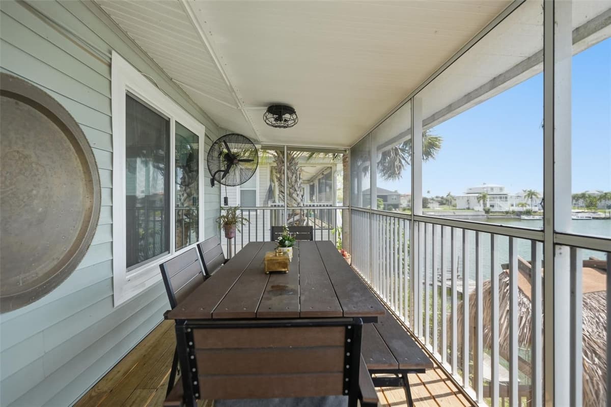 3199 AZALEA DRIVE — photo 31 of 56
