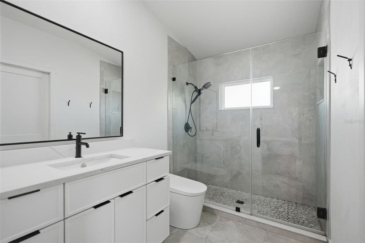 3199 AZALEA DRIVE — photo 27 of 56