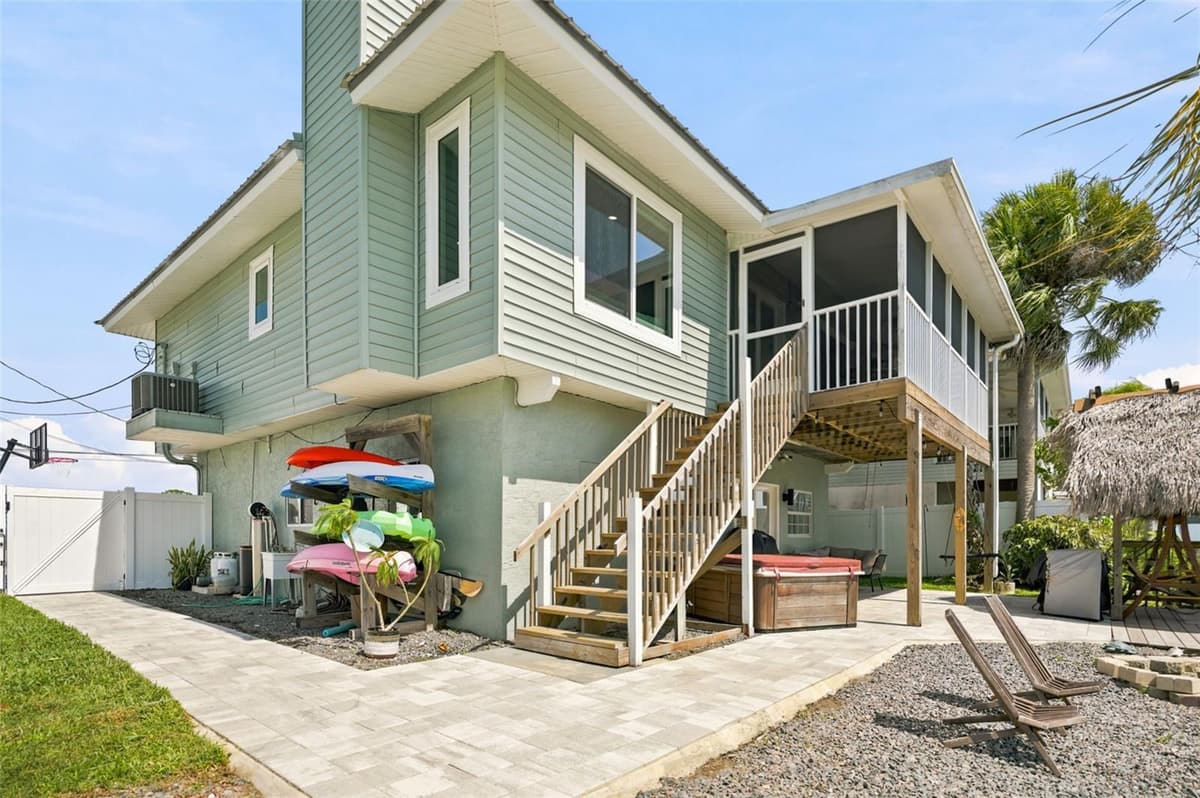 3199 AZALEA DRIVE — photo 44 of 56