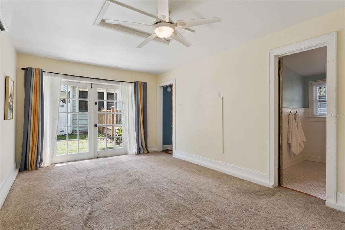 12 THORNTON AVENUE — photo 41 of 53