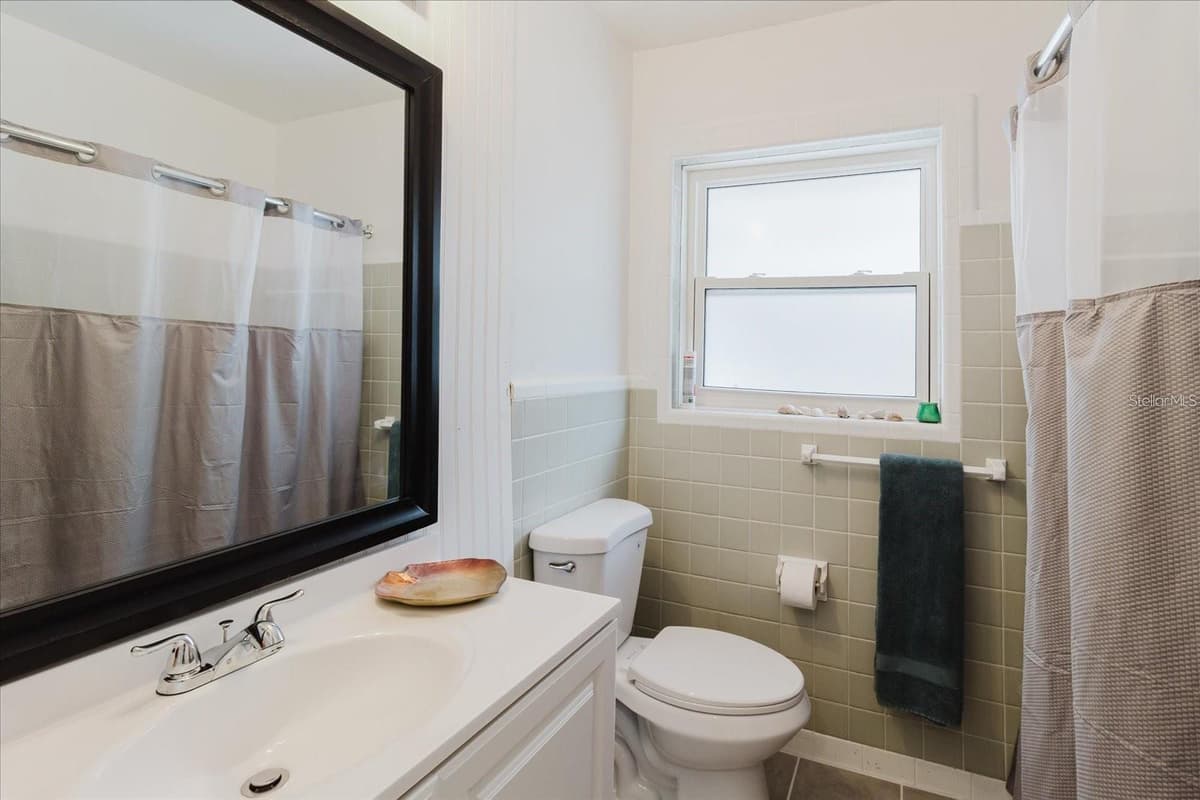 103 METEOR AVENUE — photo 16 of 28