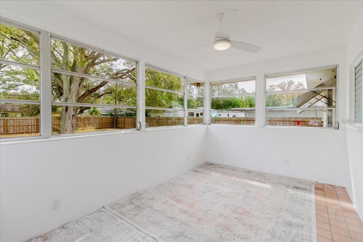 103 METEOR AVENUE — photo 12 of 28