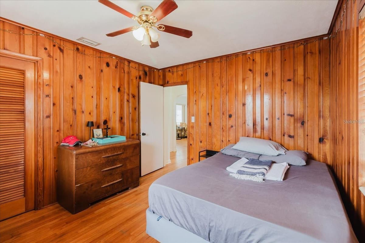 103 METEOR AVENUE — photo 19 of 28