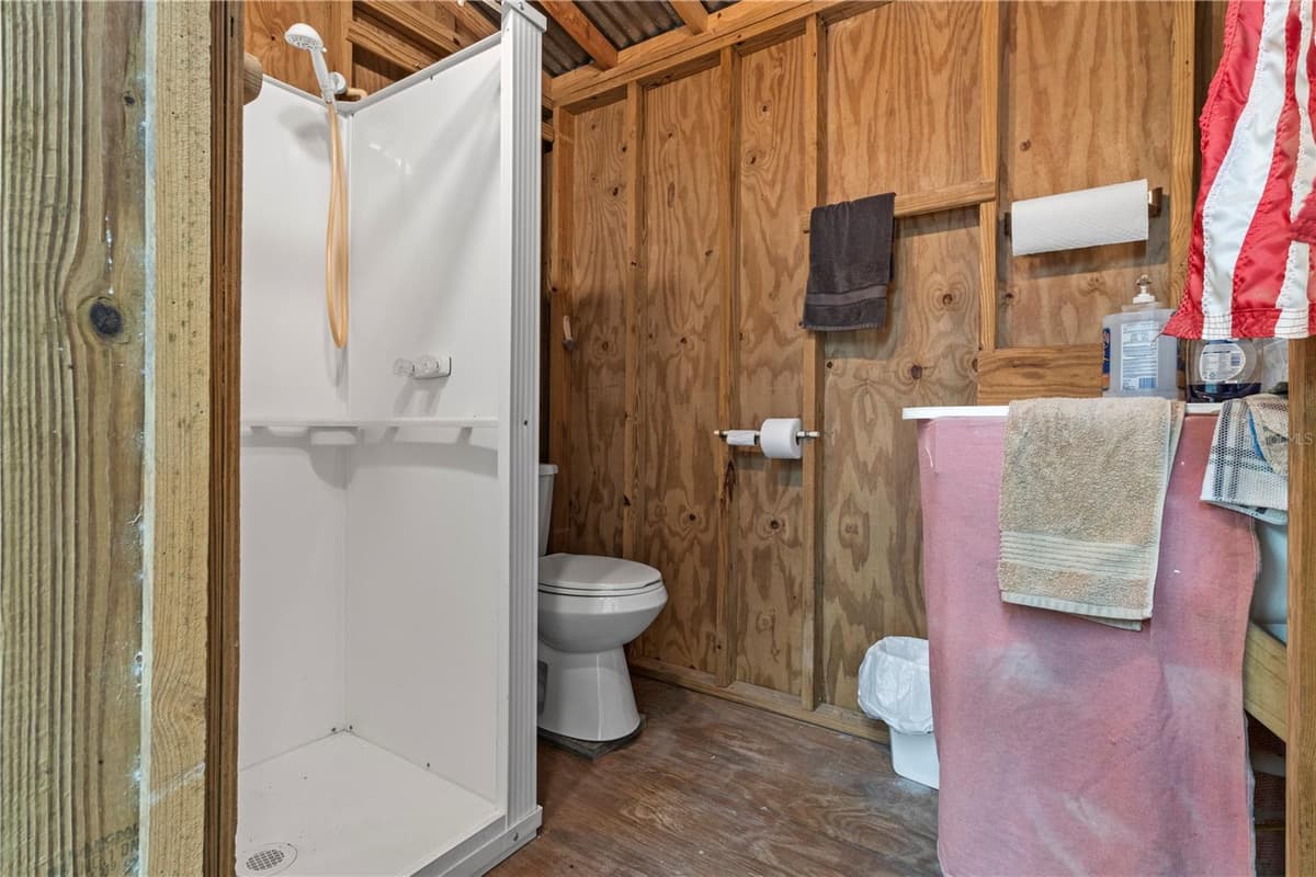 11720 NORTH PLACE — photo 39 of 59