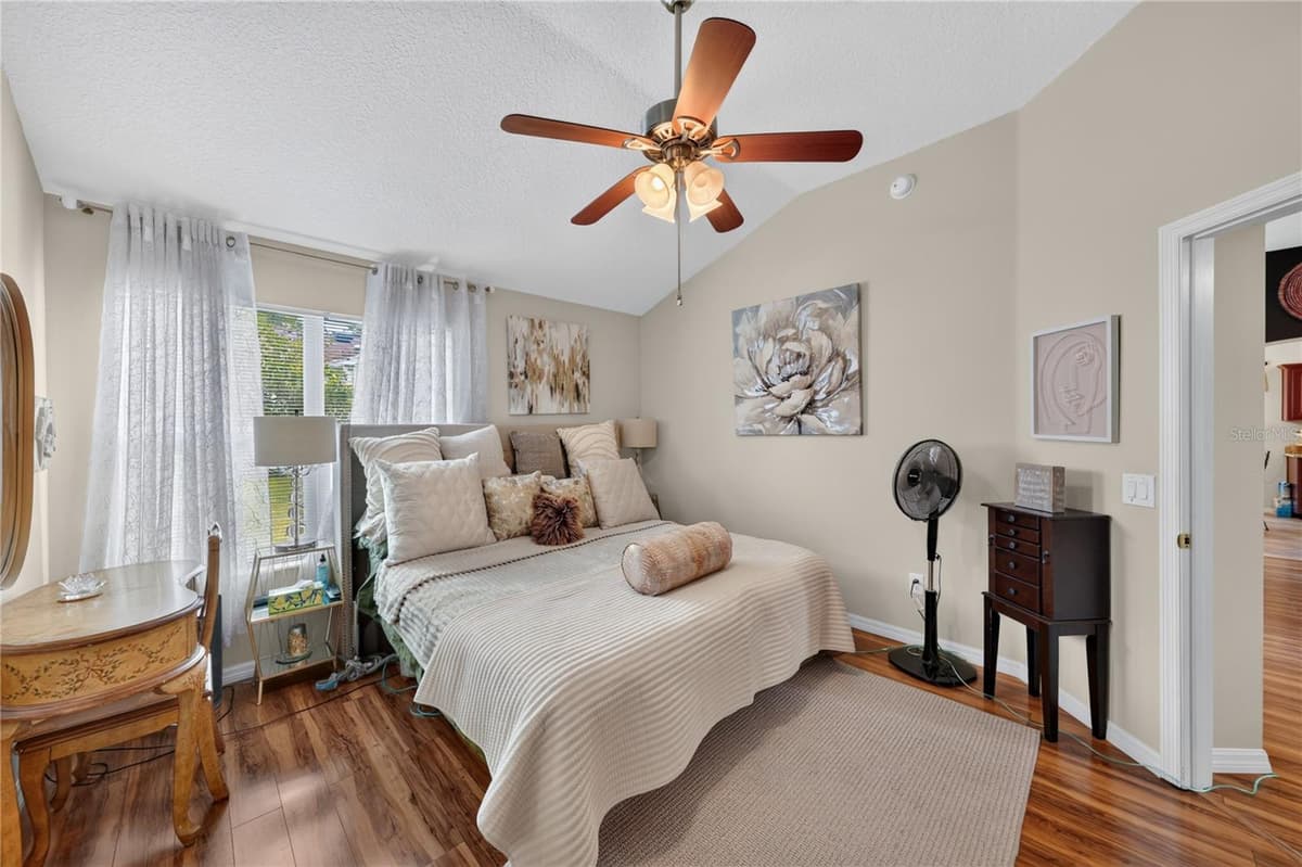 313 GONZALES PLACE — photo 17 of 22