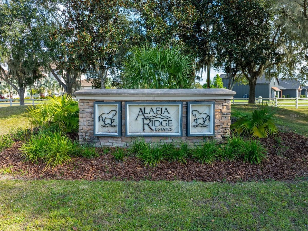 103 ALAFIA ESTATES LANE — photo 1 of 22