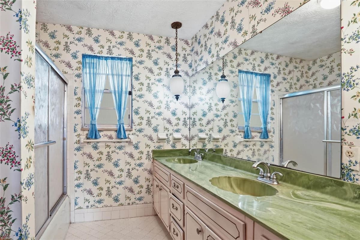 2406 ELBOW ROAD — photo 36 of 40