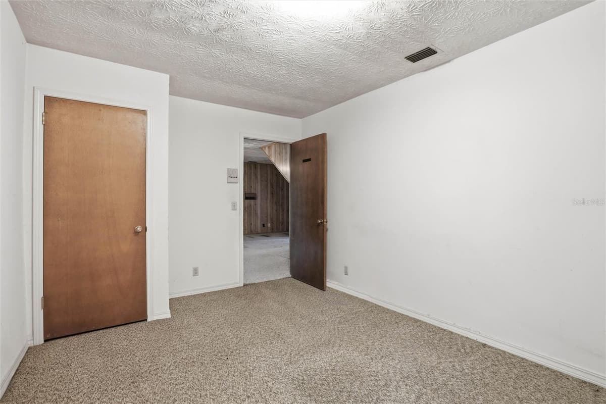 2406 ELBOW ROAD — photo 27 of 40