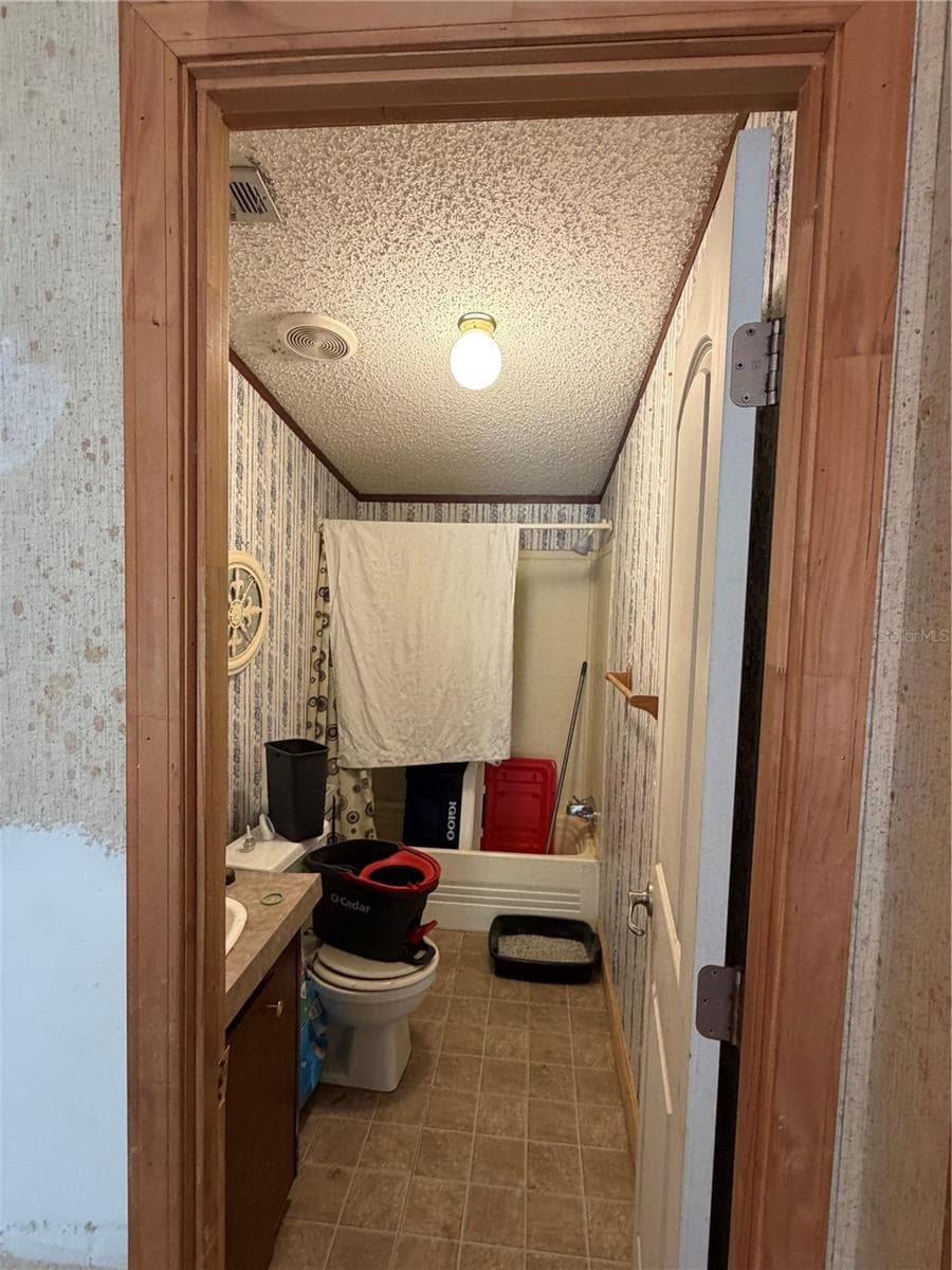 6274 EMORY AVENUE — photo 14 of 19