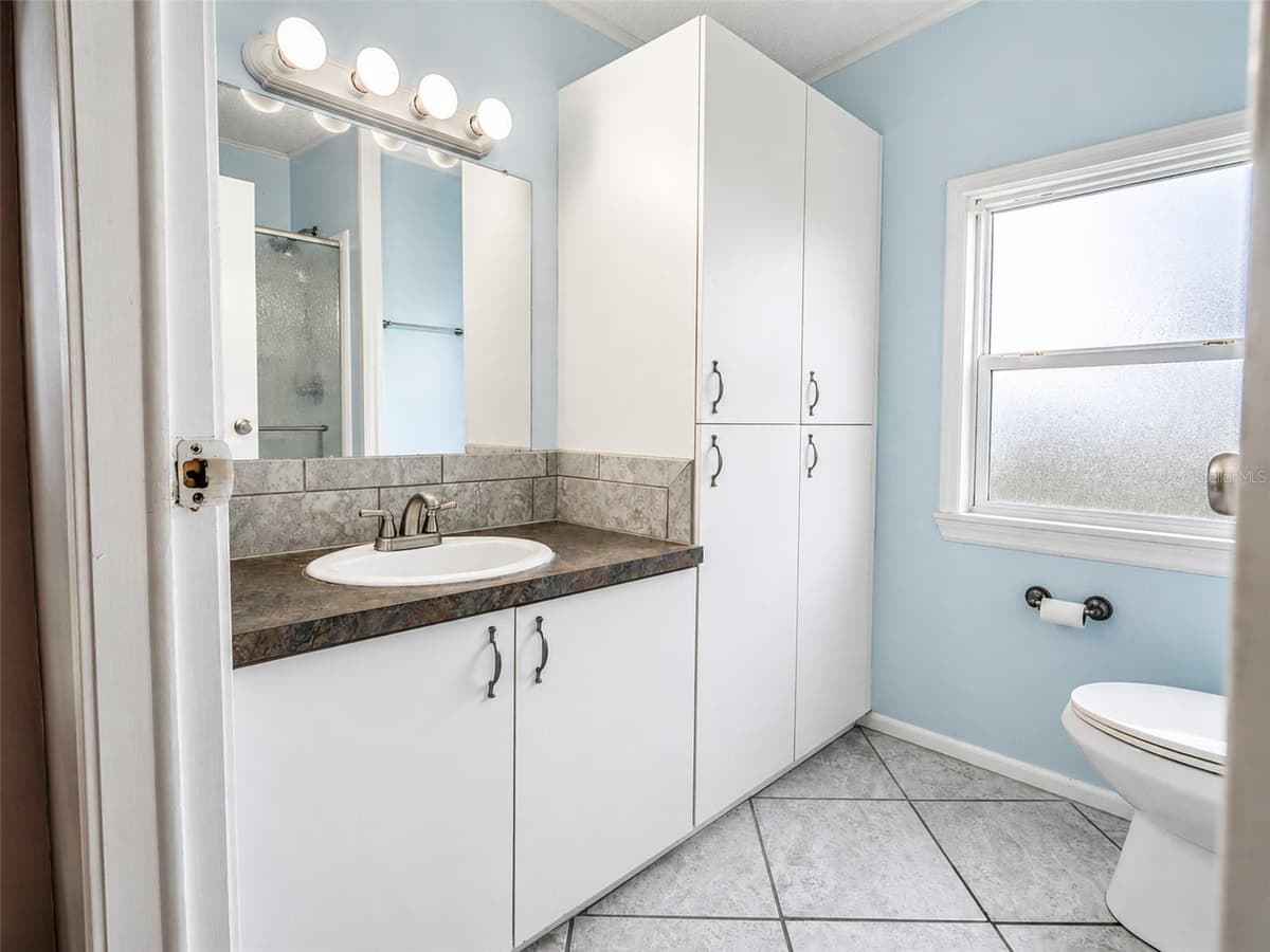 604 TOPSIDE CIRCLE — photo 19 of 41