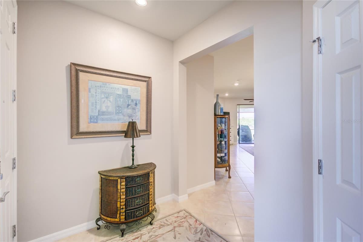 18837 LANUVIO STREET — photo 5 of 30