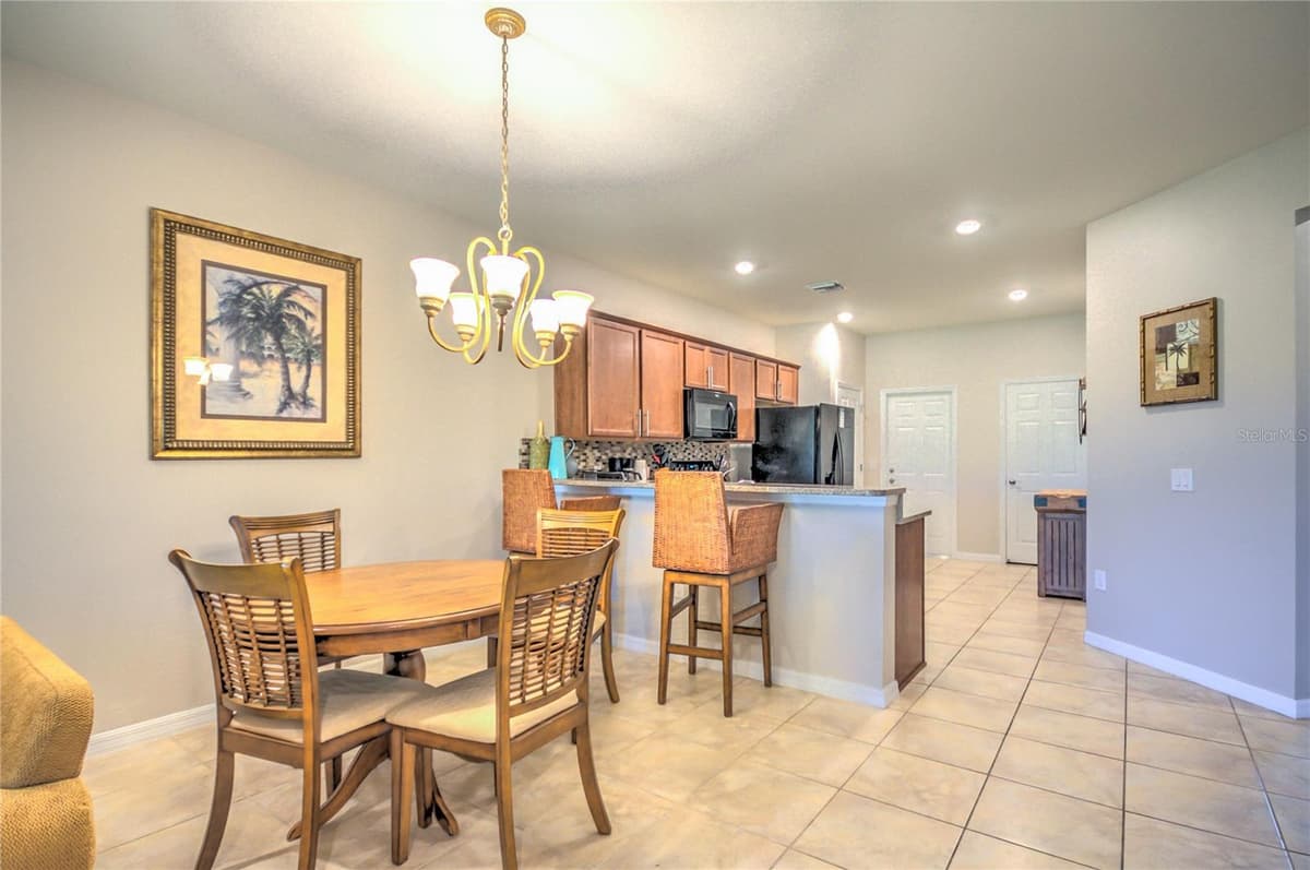 18837 LANUVIO STREET — photo 15 of 30
