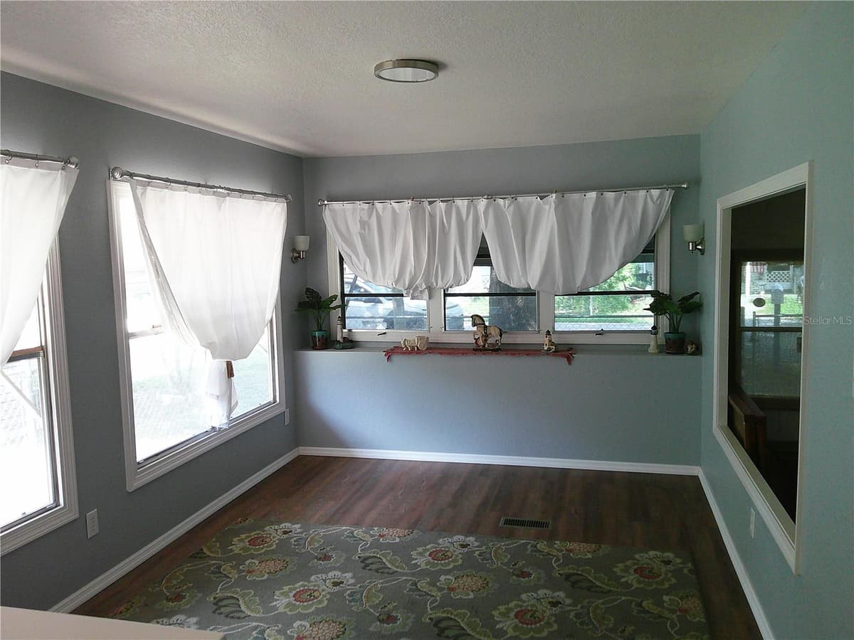 6250 CONNECTICUT STREET — photo 6 of 21