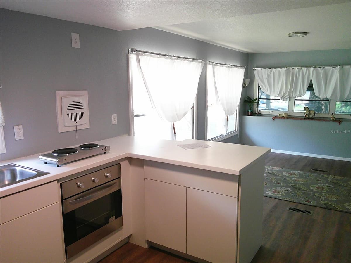 6250 CONNECTICUT STREET — photo 4 of 21