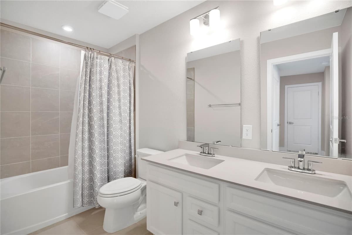 26 SABAL COURT — photo 18 of 29