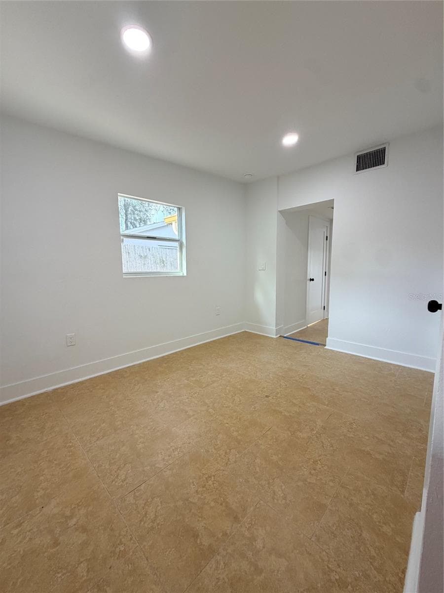 7317 OELSNER STREET — photo 18 of 26