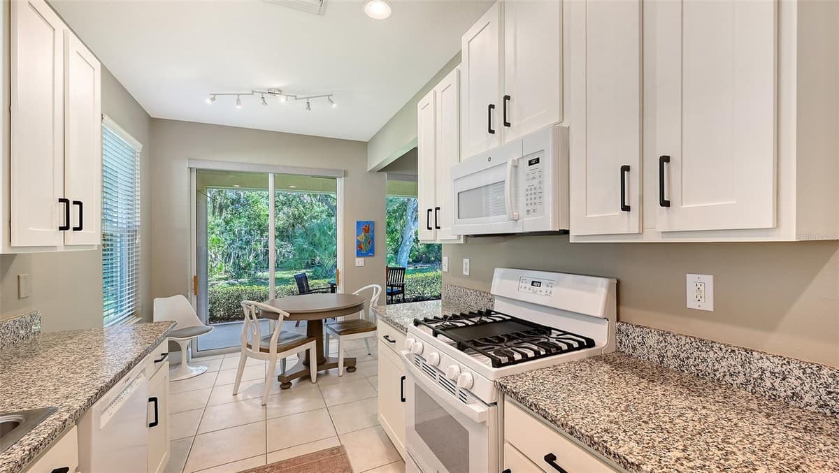 4451 KARIBA LAKE TERRACE — photo 9 of 45