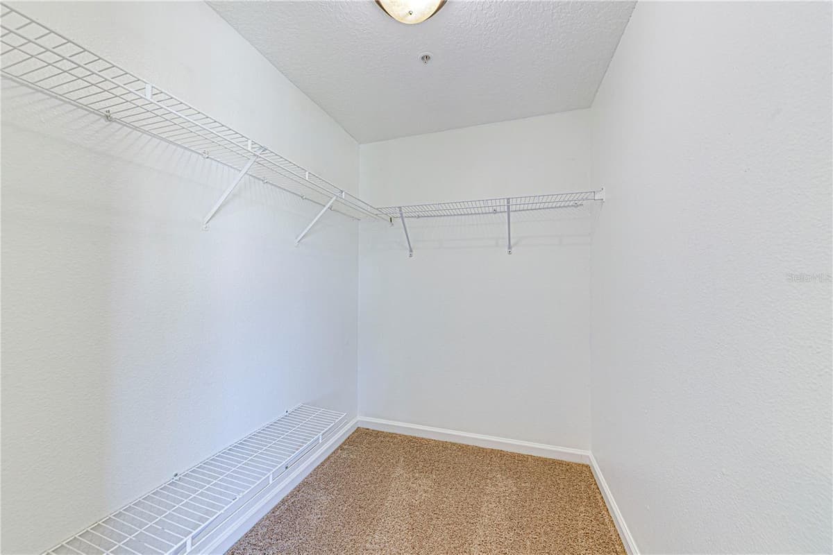 5500 METROWEST BOULEVARD — photo 21 of 30
