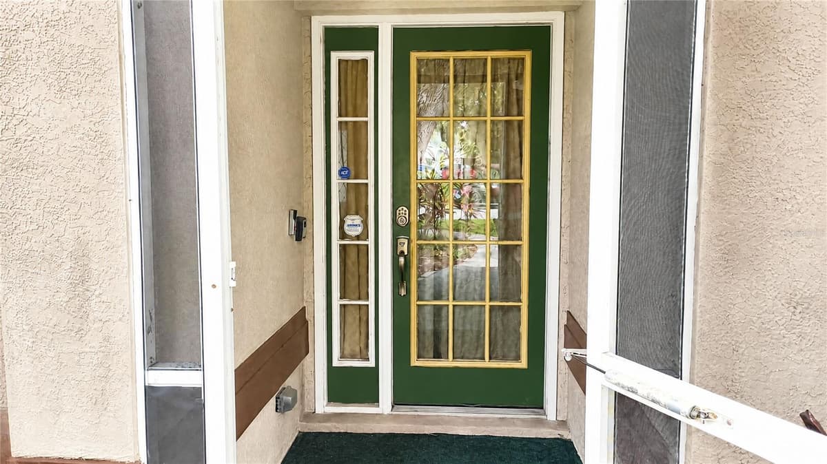 12021 68TH STREET — photo 4 of 27
