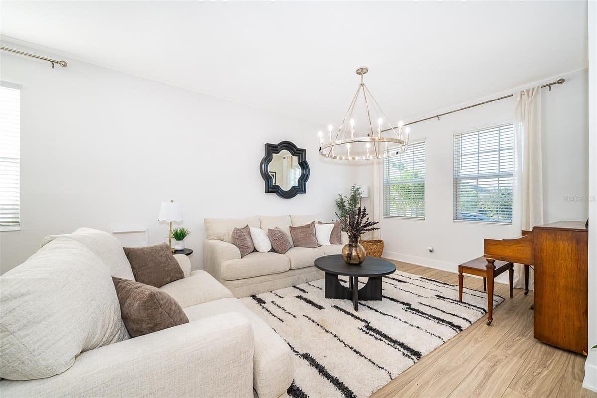4724 MARCOS CIRCLE — photo 12 of 31