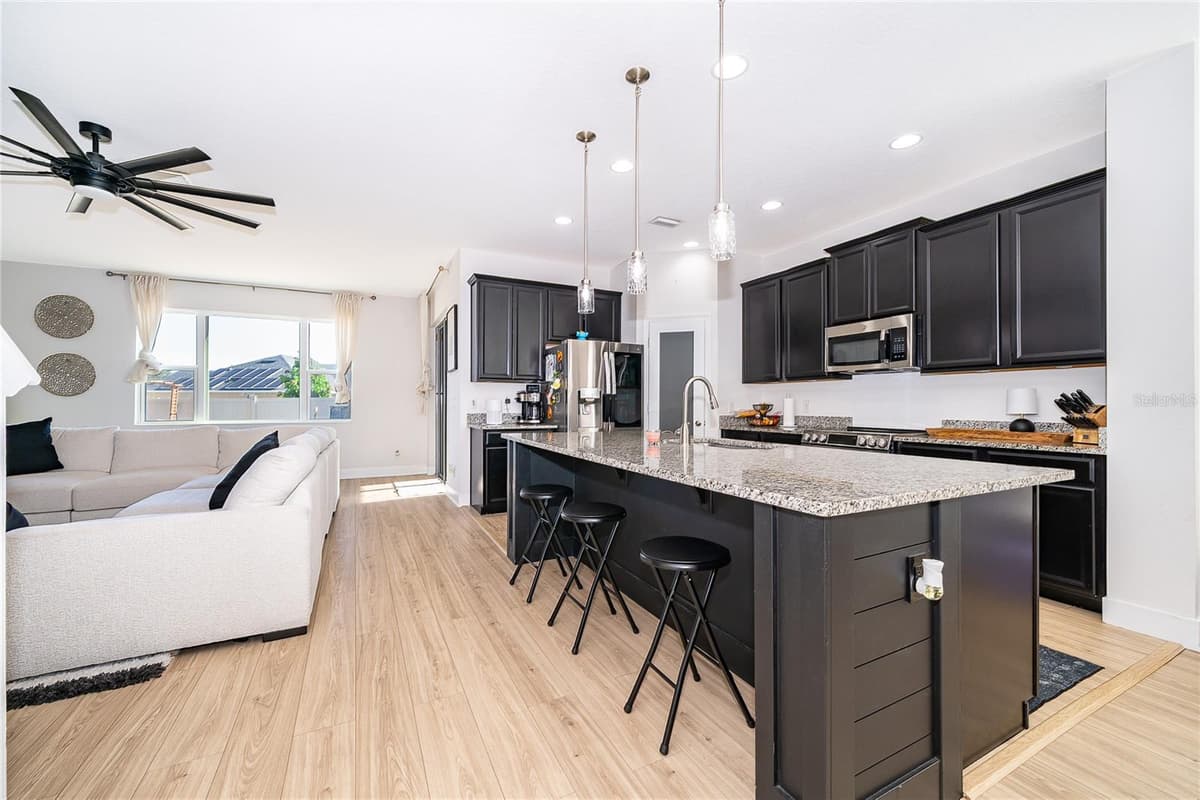4724 MARCOS CIRCLE — photo 17 of 31
