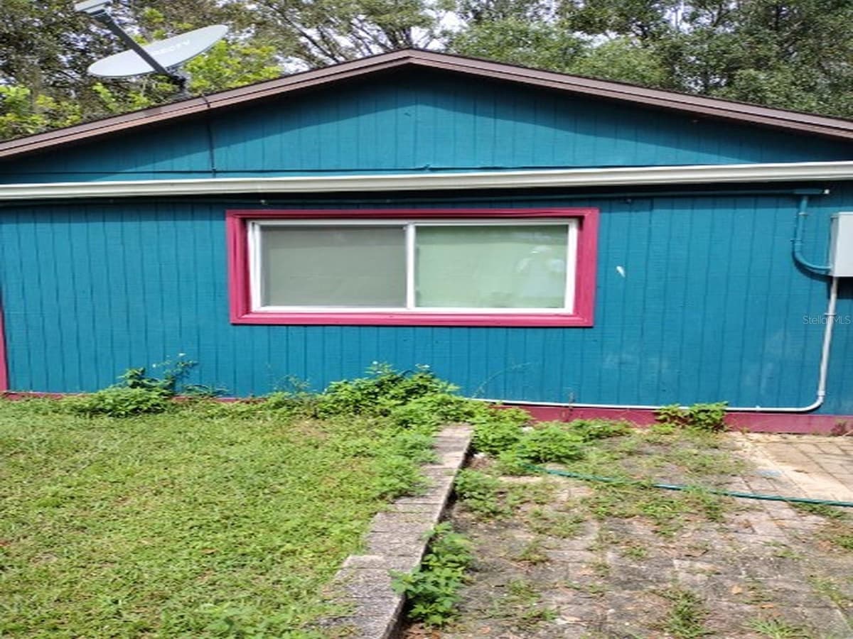 18334 SPENCER ROAD — photo 9 of 9
