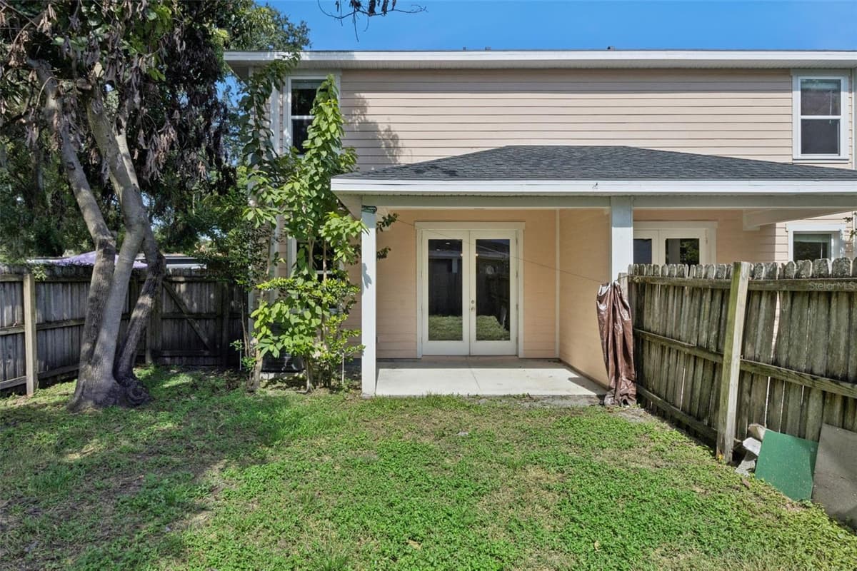 2544 MAYER STREET — photo 5 of 38