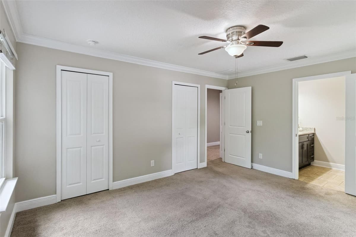 2544 MAYER STREET — photo 6 of 38