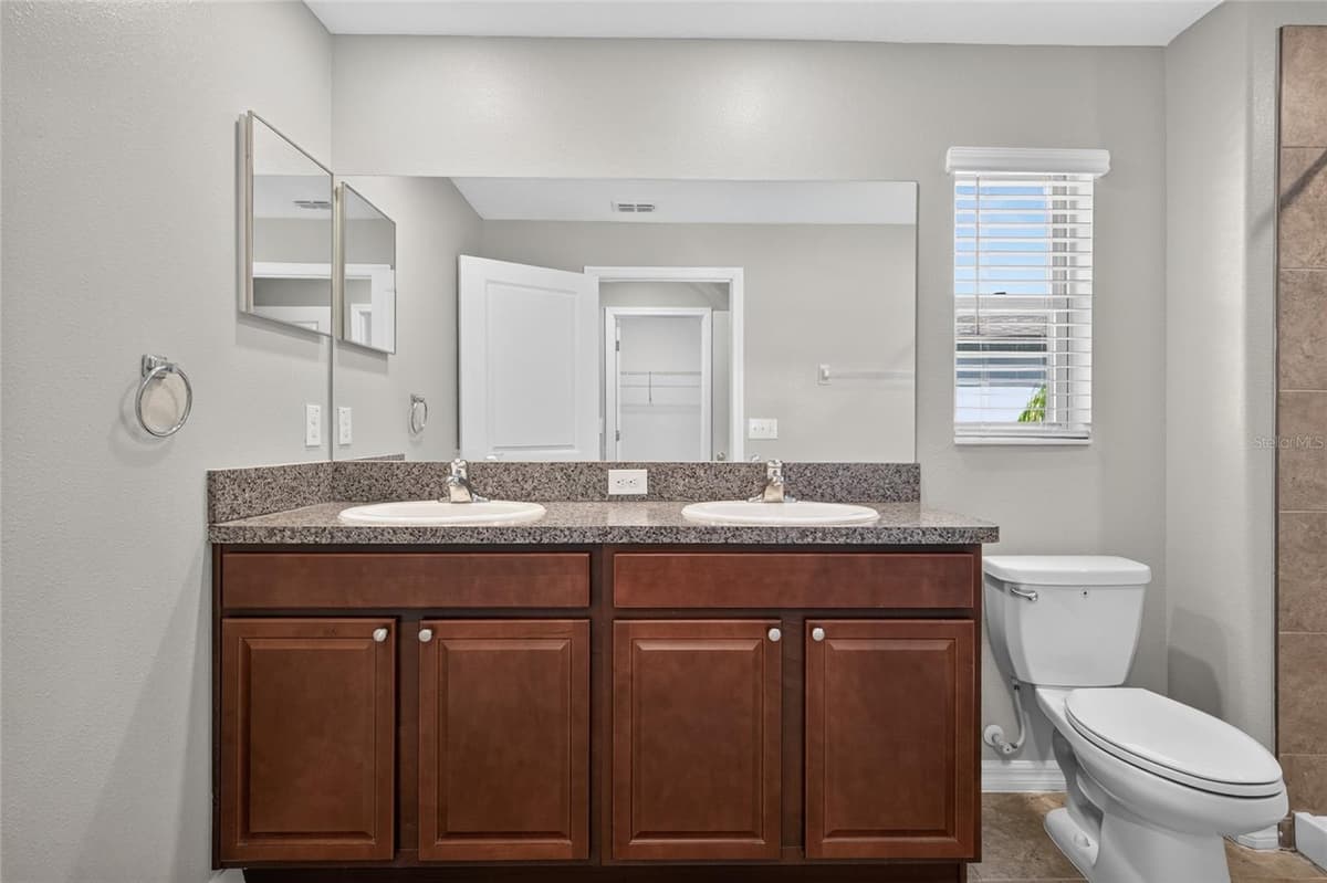 7617 GINGER LILY COURT — photo 21 of 39