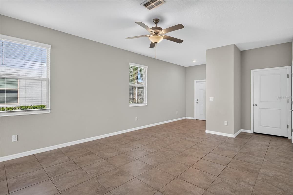 7617 GINGER LILY COURT — photo 12 of 39