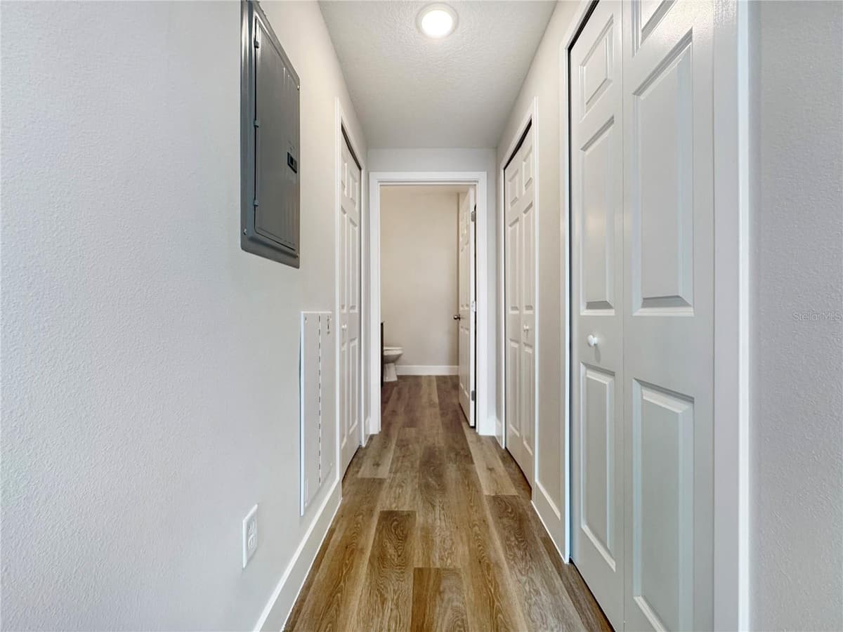 4424 TEXAS AVENUE — photo 14 of 42