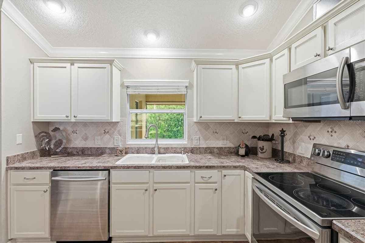 3335 DALKEITH TERRACE — photo 19 of 49