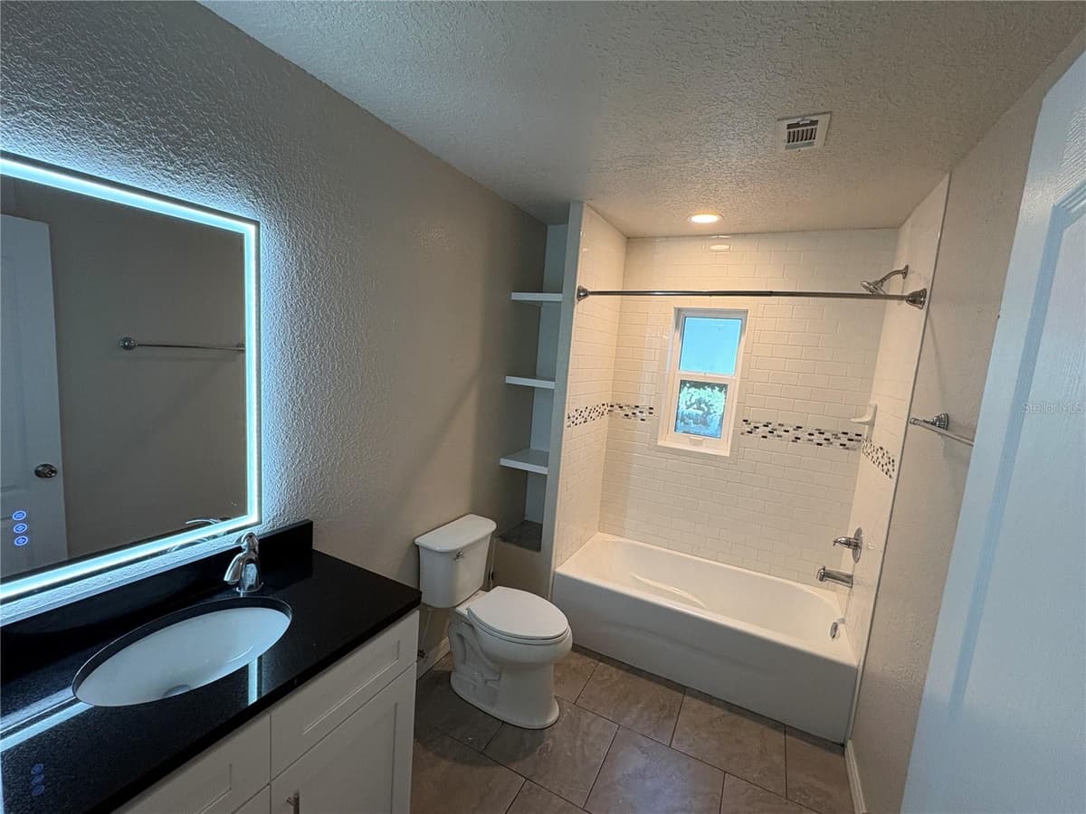 2094 PENN DRIVE — photo 25 of 27